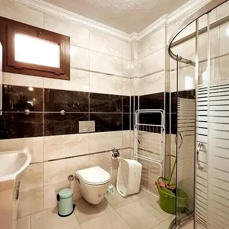 Modern For 6 People In Center Lägenhet *