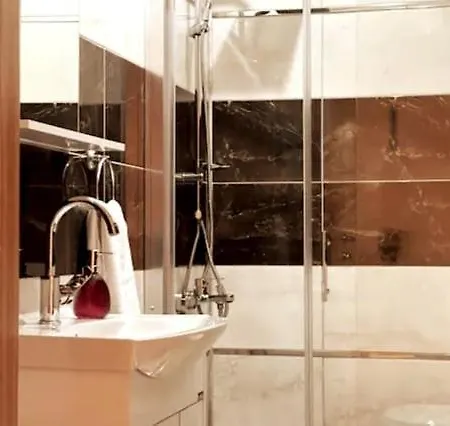 Modern For 6 People In Center Lägenhet