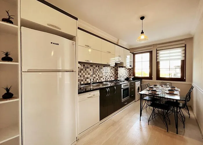 Modern For 6 People In Center 公寓 *