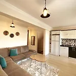 Modern For 6 People In Center * فتحية